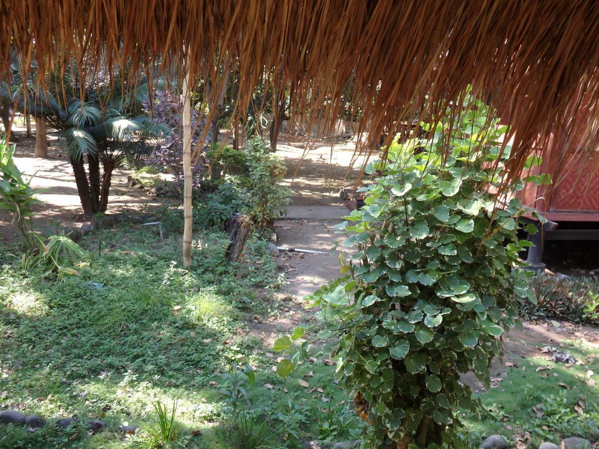 Pondok Wisata Gili Lampu Labuhan Pandan 외부 사진